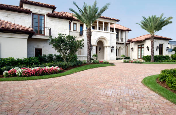 Best Driveway Paving Contractor  in Yorkville, WI